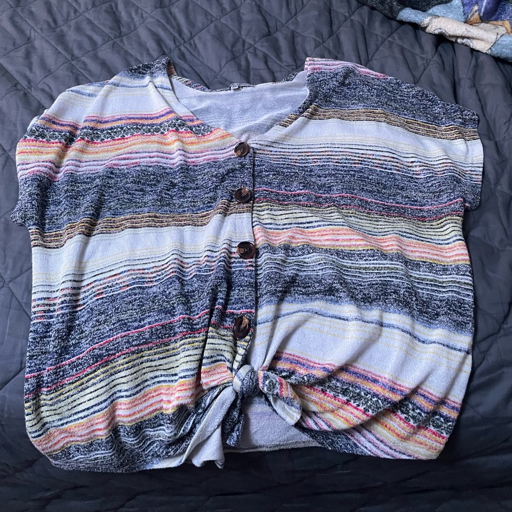 Absolutely fabulous. Size 2xl. Colorful stripes all over shirt